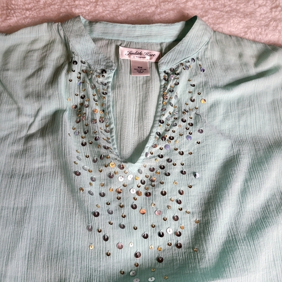Judith Hart Tops - 32. Judith Hart V Neck Tunic Size 16W